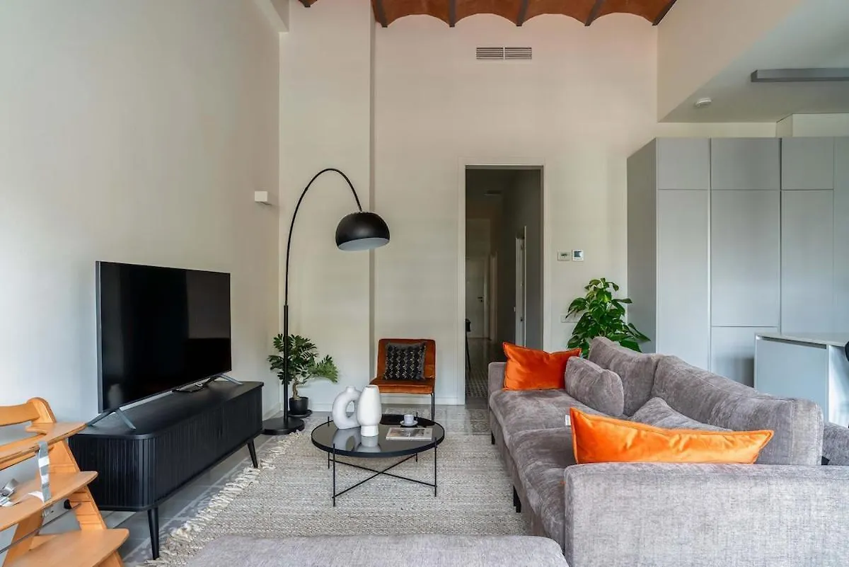 Canela Homes Midterm Casp Gym&Pool Barcelona