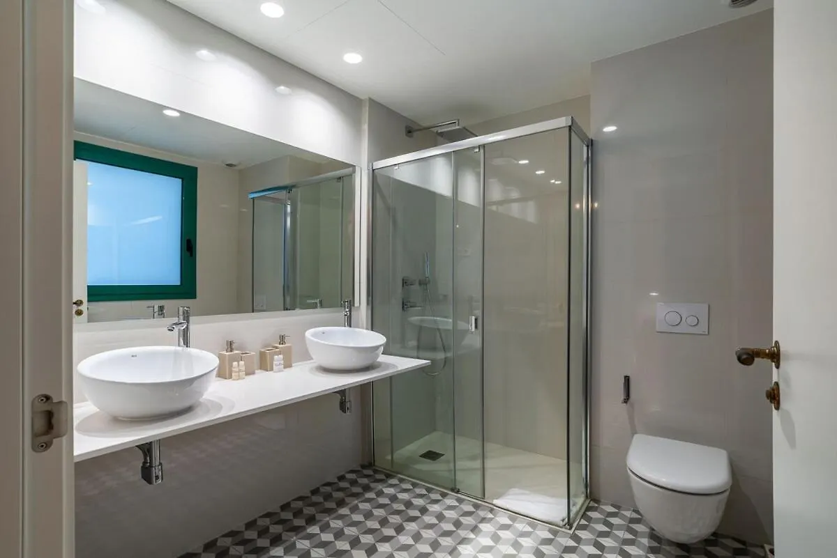 Canela Homes Midterm Casp Gym&Pool Barcelona